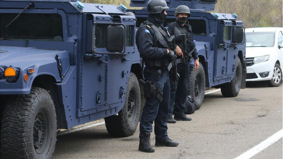 Kosovo, policija