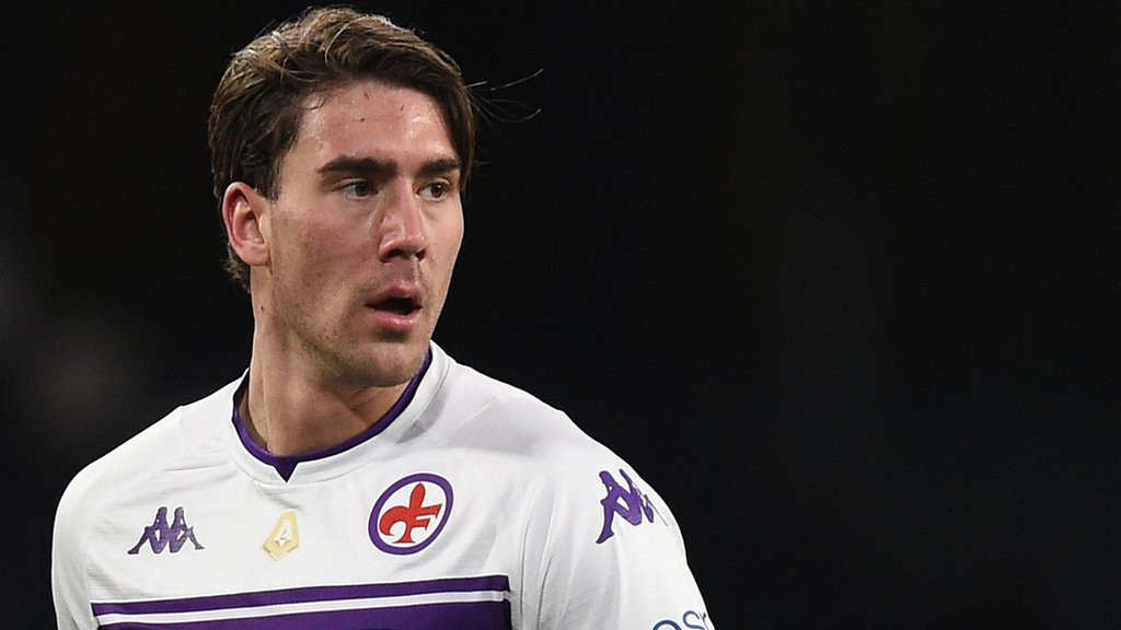Dusan Vlahovic is Serie A's joint leading goalscorer in 2021-22, alongside Lazio's Ciro Immobile, with 17 goals.