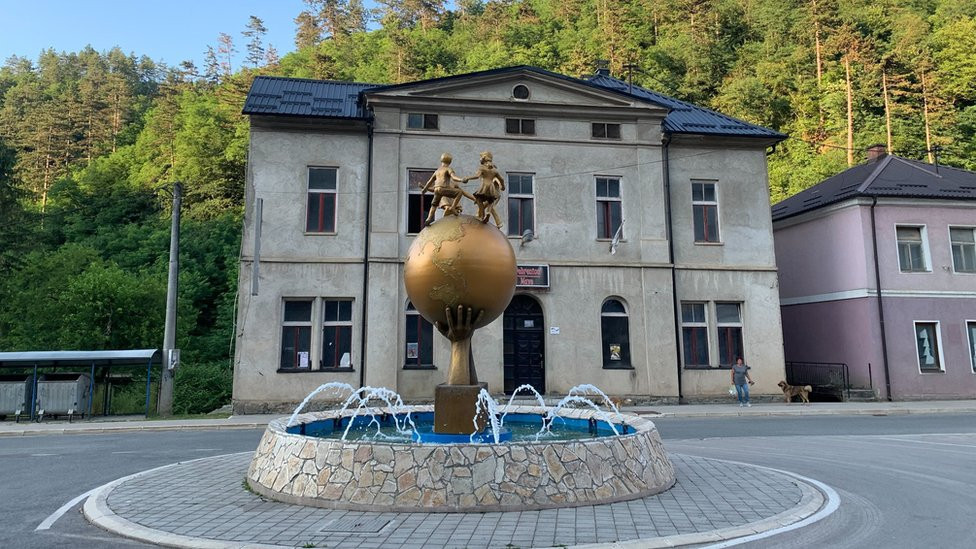 trg prijateljstva