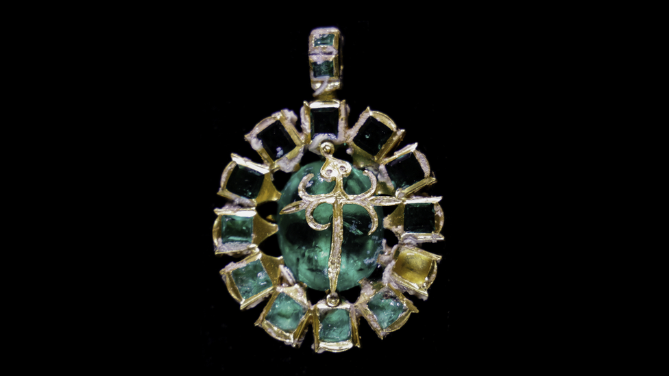 Earing with the Cross of Santiago