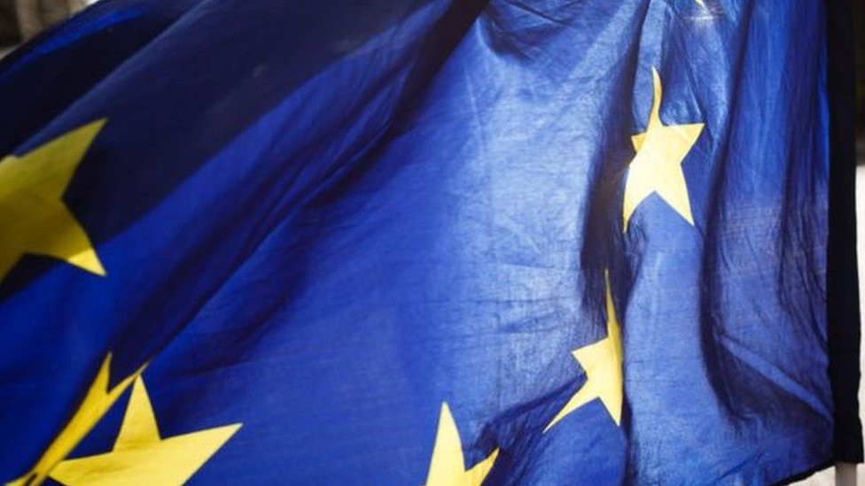 zastava eu