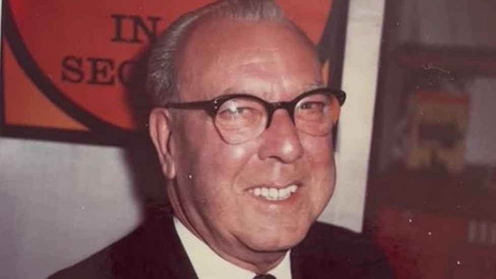 Frenk Stivenson