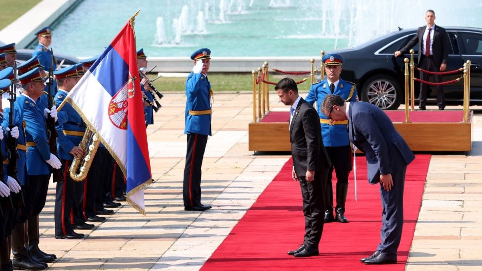 Vučić, Milatović