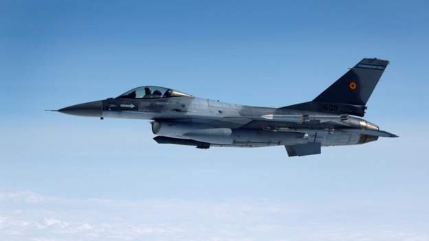 F-16