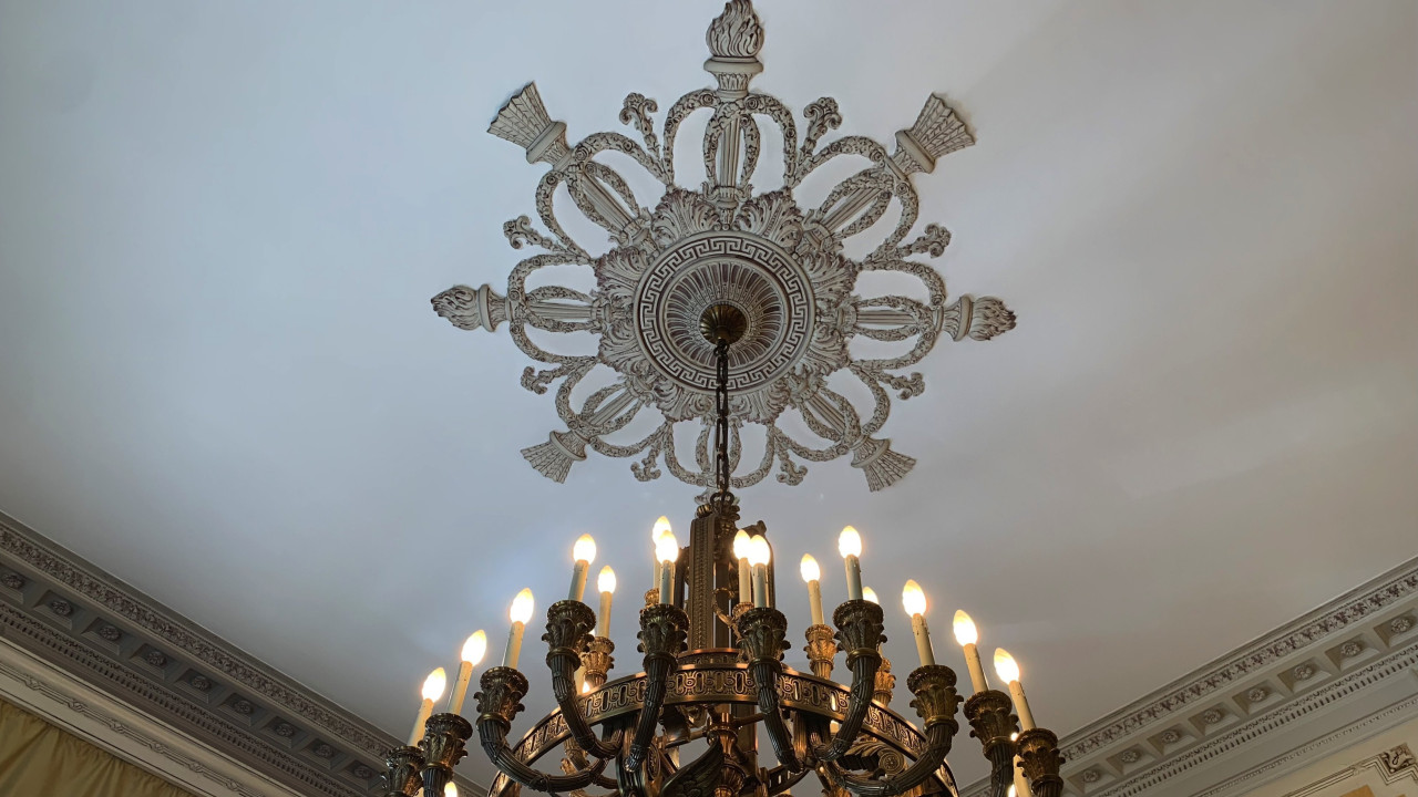 Diplomatski salon