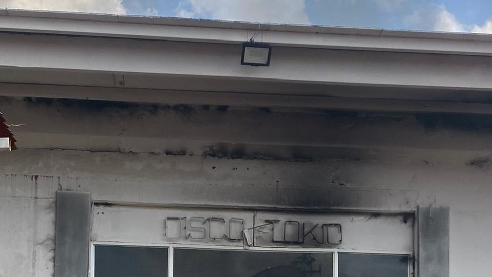 The entrance to Tokio disco inside the prison