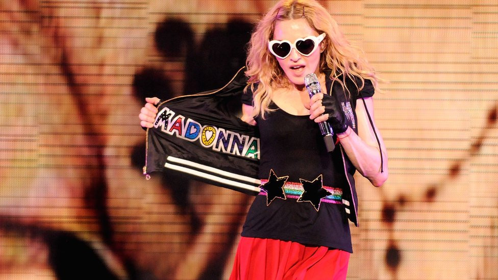 Madona tokom turneje 'Sticky and Sweet'