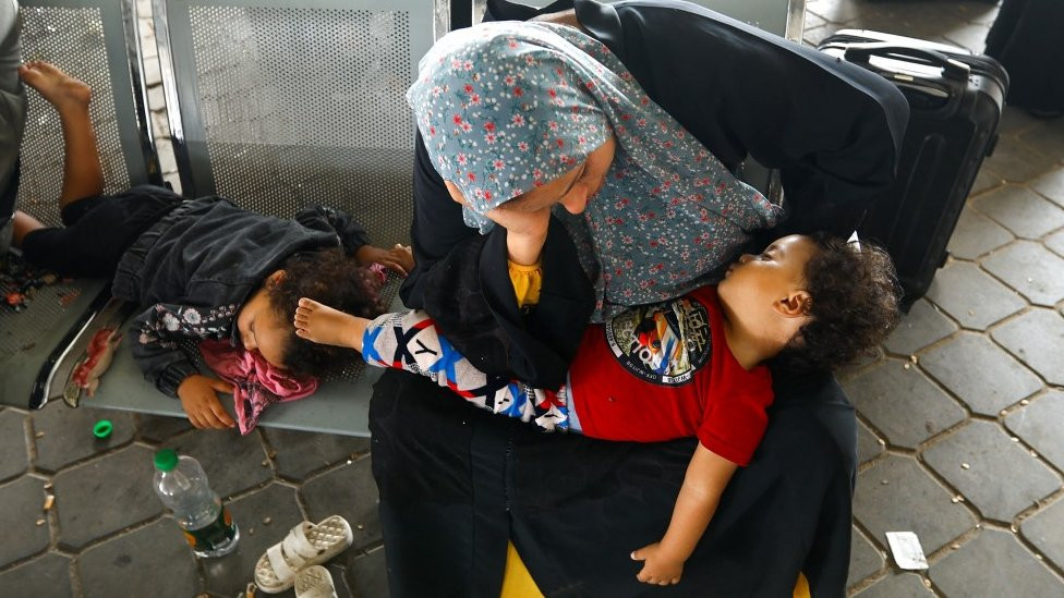 Palestinci