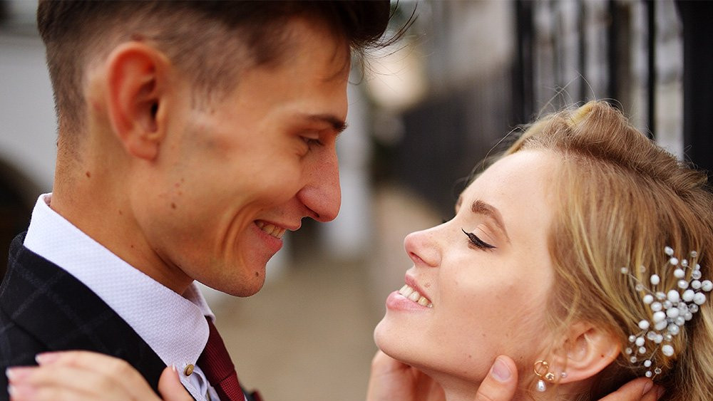Andrii and Alina on their wedding day four years ago