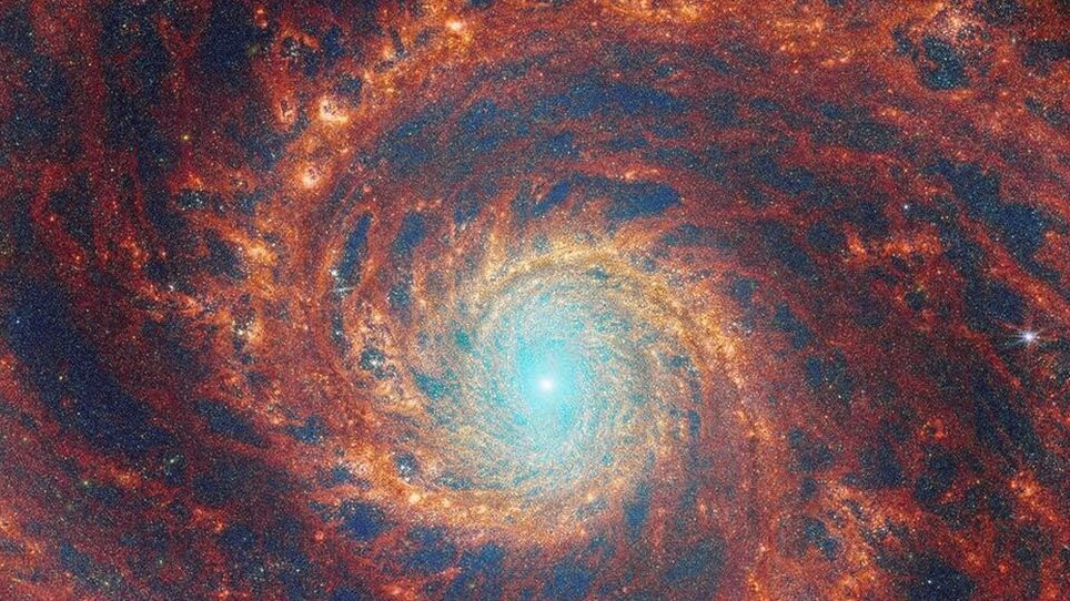 M51