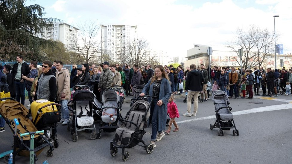 rusi, glasanje, rusi glasaju u Beogradu