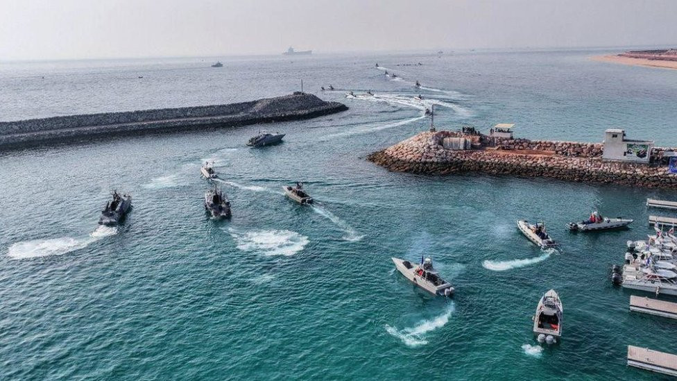 Gliser mornarice Islamske revolucionarne garde (IRGC) tokom vežbe na ostrvu Abu Musa