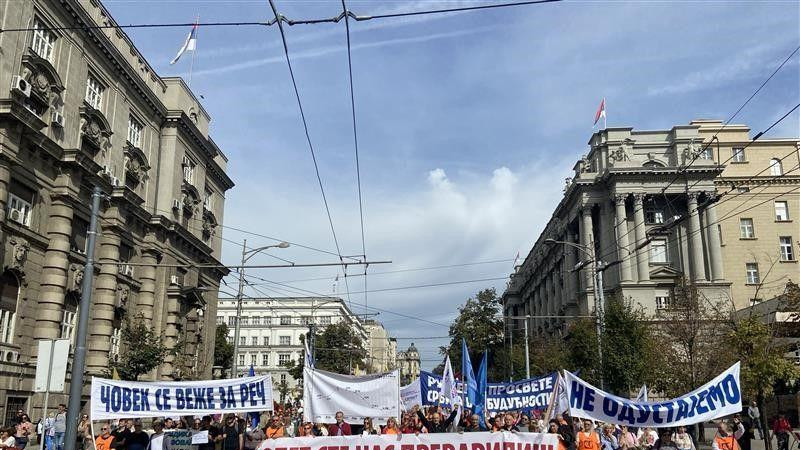 protest prosvetnih radnika