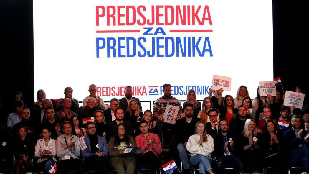 Predsjednik za predsjednika, slogan na ekranu koji koristi Zoran Milanović u kampanji za drugi mandat