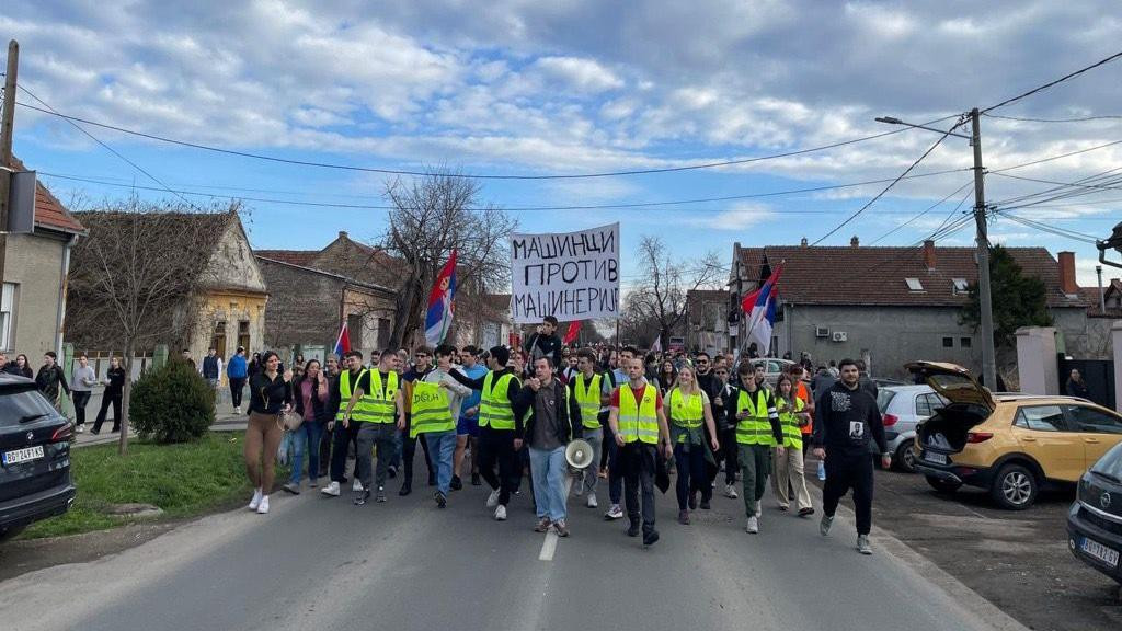 Studenti hodaju do Novog Sada