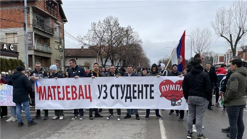 Početak protesta u Nišu