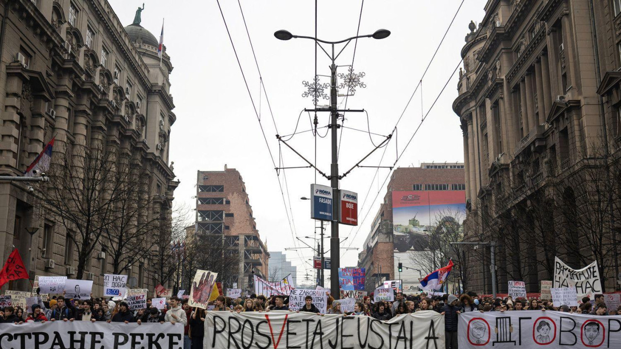 Protest, prosveta