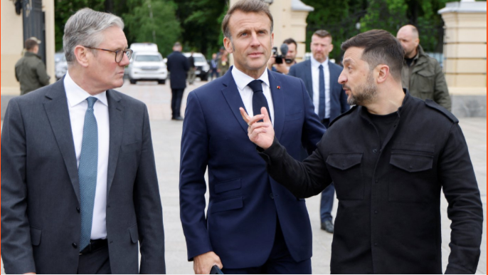 Kir Starmer, Emanuel Makron i Vladimir Zelenski u Kijevu 10. maja