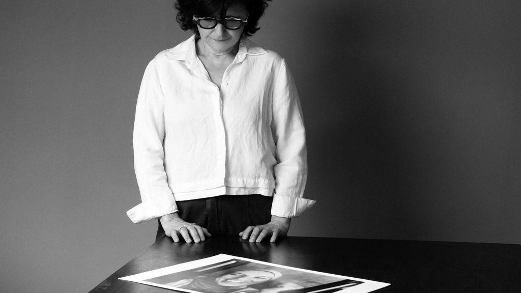 Rediteljka Sepide Farsi snimila je dokumentarac o  palestinskoj fotografkinji Fatimi Hasuni.