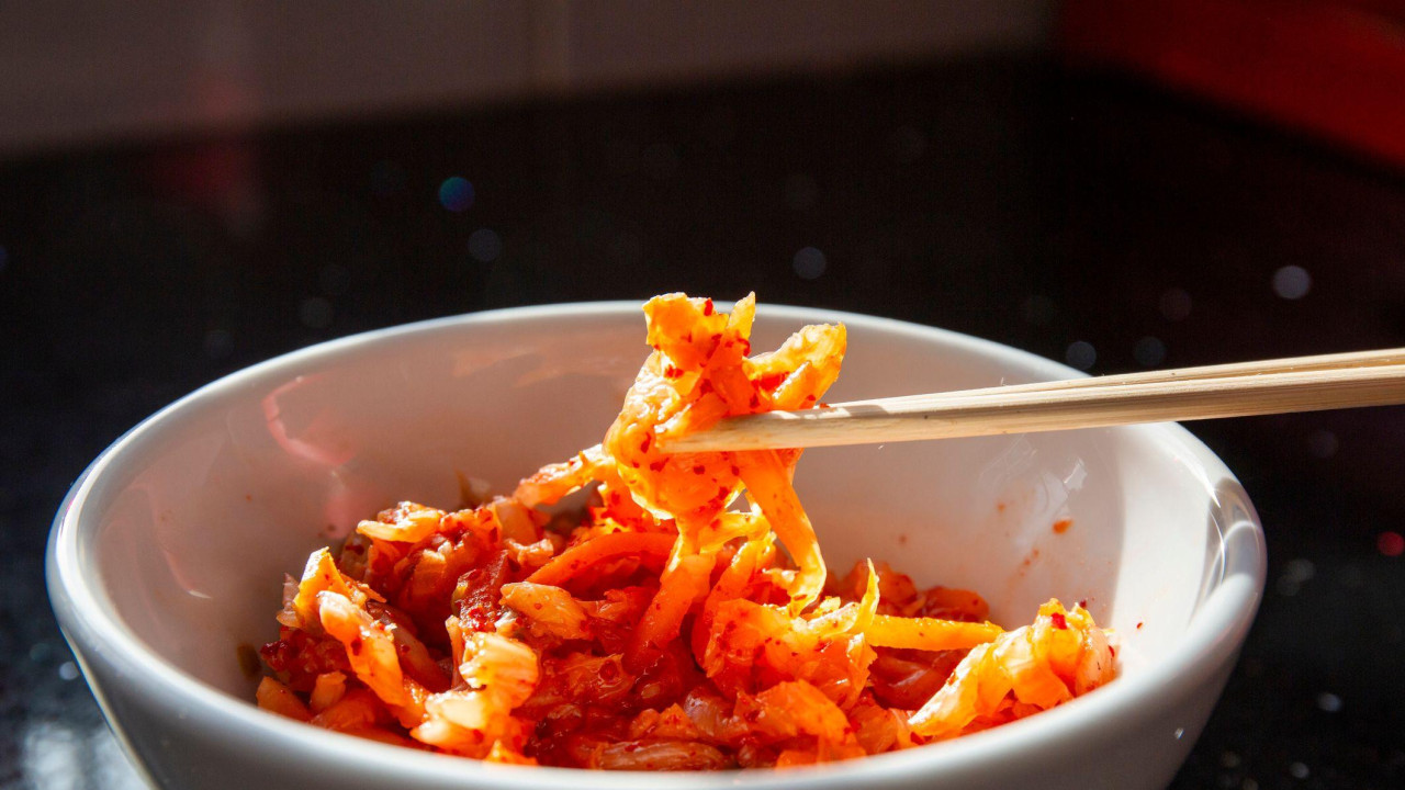 Fermentisane namirnice, poput korejskog specijaliteta kimči, postale su popularne zbog prednosti po naše zdravlje