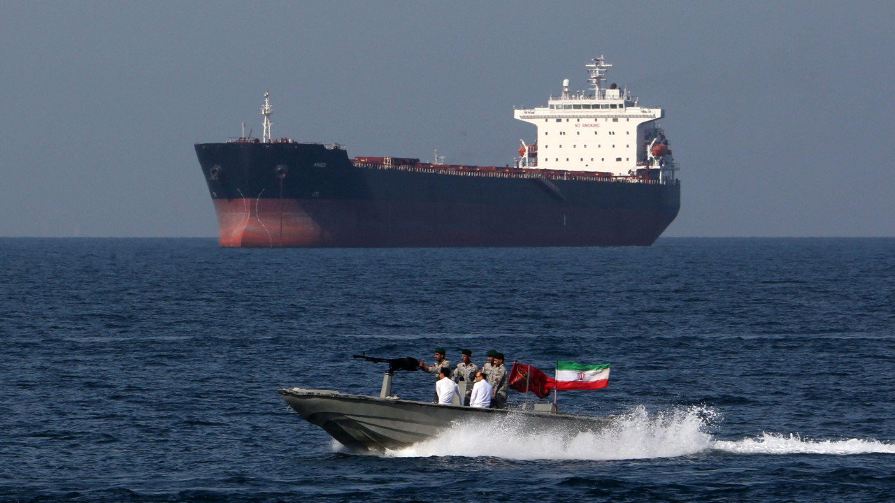 Iranski vojnici učestvuju u Nacionalnom danu Persijskog zaliva u Ormuskom moreuzu