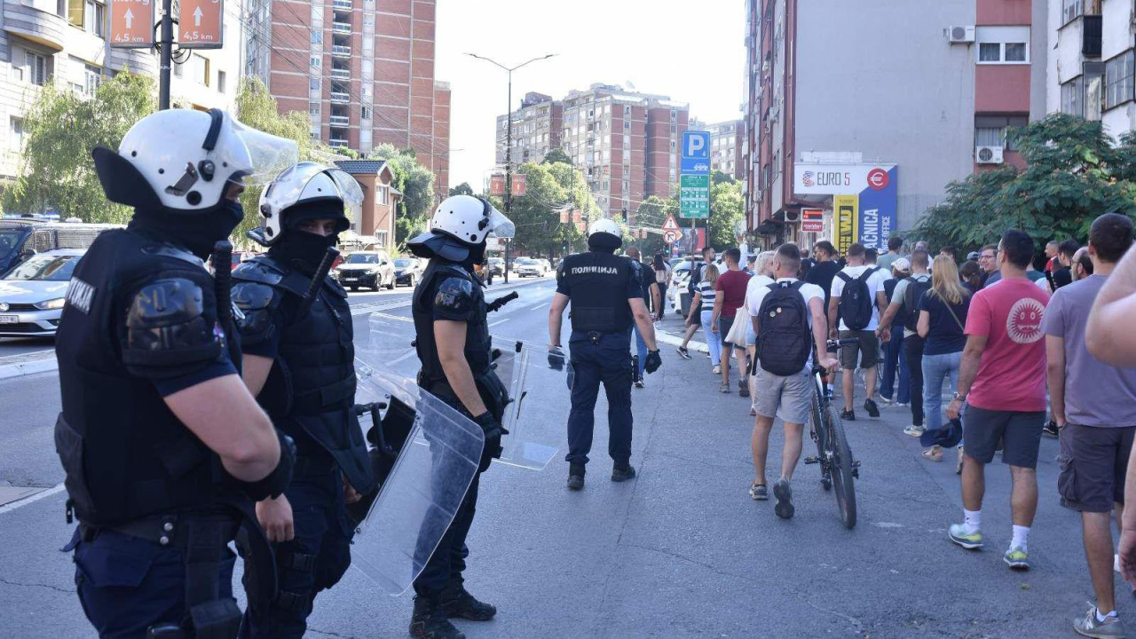 Policija