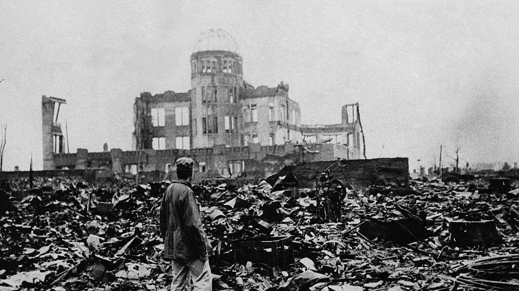 Bacanje atomskih bombi na Hirošimu