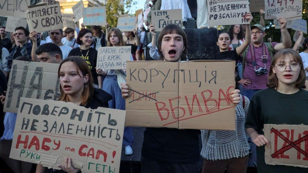ukrajina, protest u ukrajini, protest zbog korupcije u Ukrajini