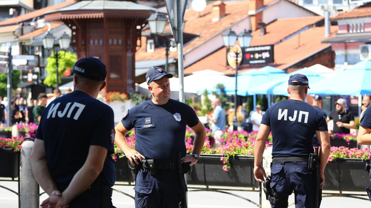 Policija je bila raspoređena u centru Novog Pazara tokom celog dana 