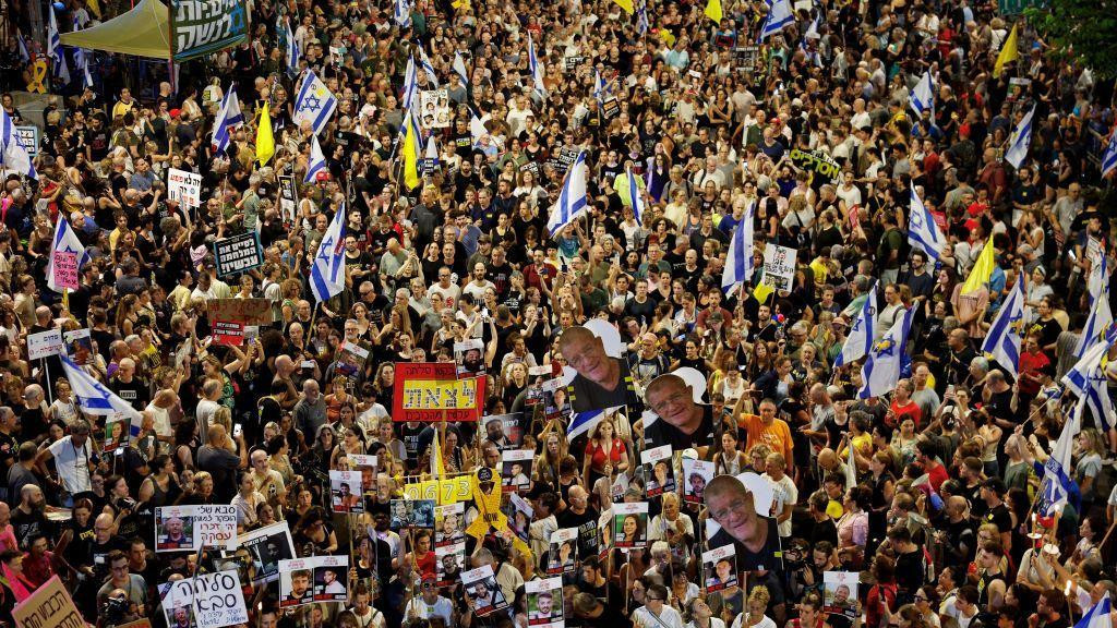protest protiv rata u Gazi u Tel Avivu 
