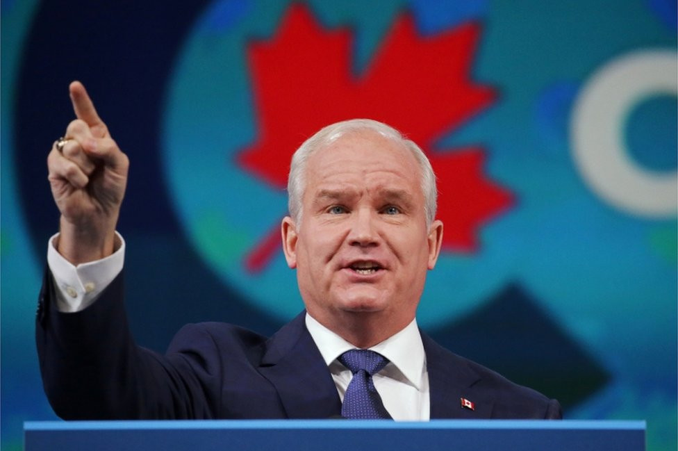 Lider Konzervativaca Erin O'Tul na partijskom skupu u Ošavi u Ontariju