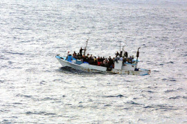 migranti na brodu/ ilustracija/pixabay